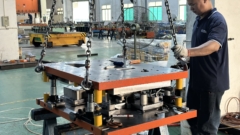 金型製造の様子